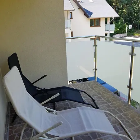 Apartamenty Ambra Debina  Zewnętrze zdjęcie