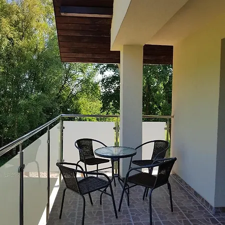 Apartamenty Ambra Debina  Zewnętrze zdjęcie