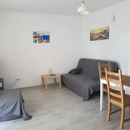 Apartamenty Ambra Debina  Zewnętrze zdjęcie