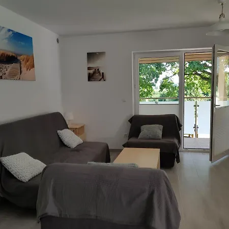 Apartamenty Ambra Debina  Zewnętrze zdjęcie
