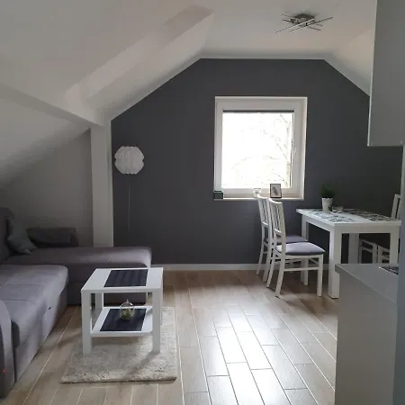 Apartamenty Ambra Debina  Zewnętrze zdjęcie
