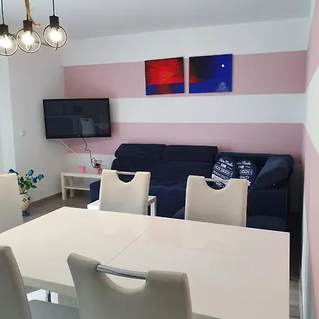 Apartamenty Ambra Debina  Zewnętrze zdjęcie