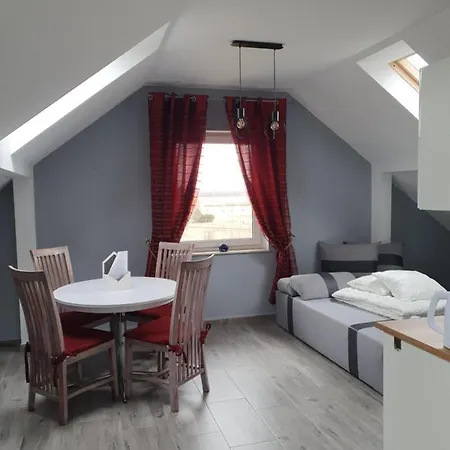 Apartamenty Ambra Debina  Zewnętrze zdjęcie