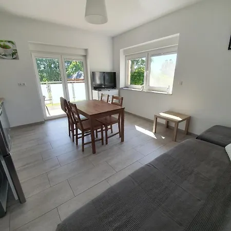 Apartamenty Ambra Debina  Zewnętrze zdjęcie