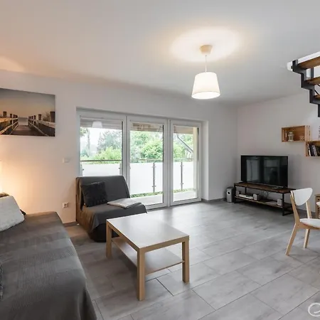 Apartamenty Ambra Debina  Zewnętrze zdjęcie