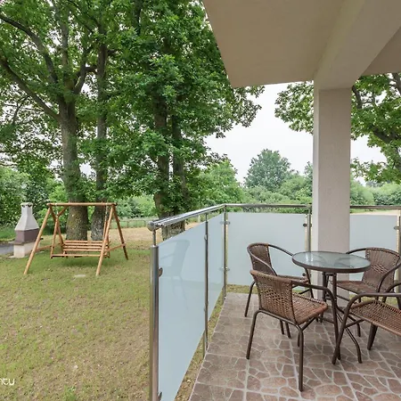 Apartamenty Ambra Debina  Zewnętrze zdjęcie