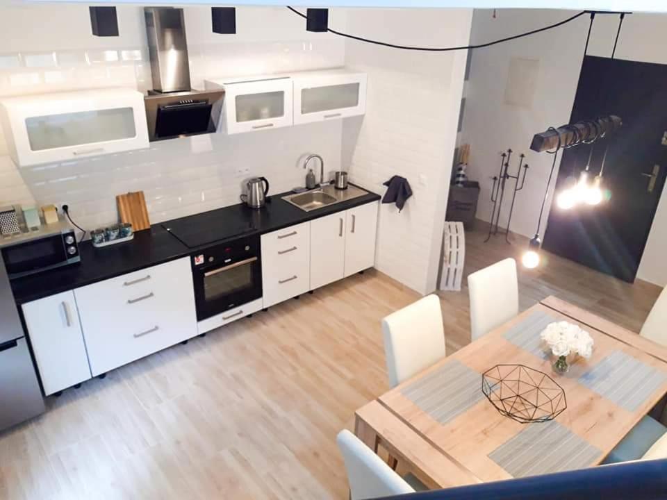 Ambra Apartment